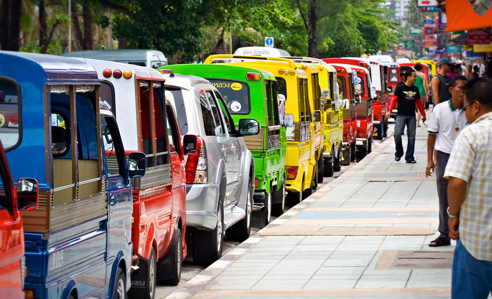 Here are the official rates for tuk-tuks in Phuket that you are not allowed to complain about