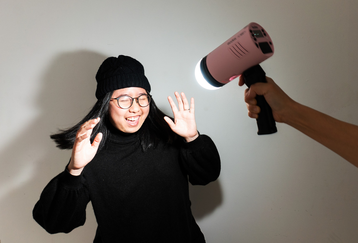 Meet the female Thai photographer who shot the Oscars red carpet this year