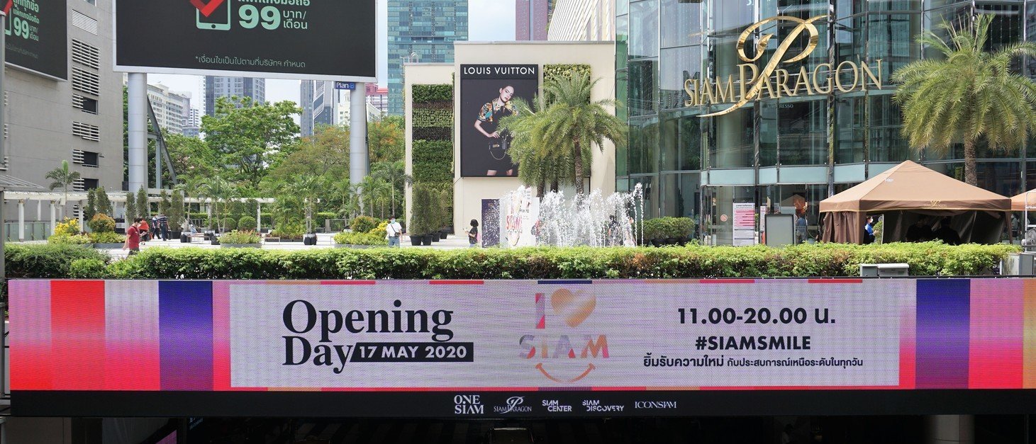 This is what it’s like to shop in Bangkok malls after the lockdown