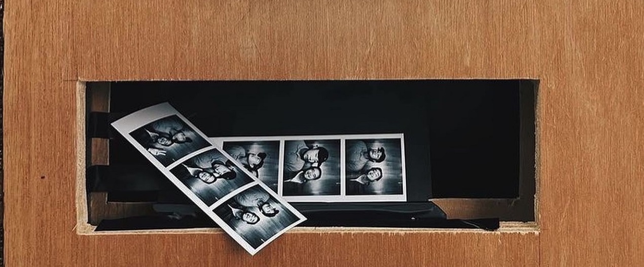 Everyone is going absolutely crazy for these old-school photo booths