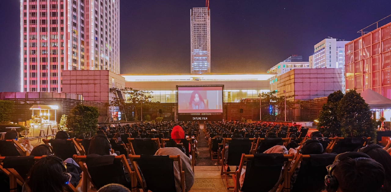 Bangkok gets a new outdoor cinema experience with Skyline Film 