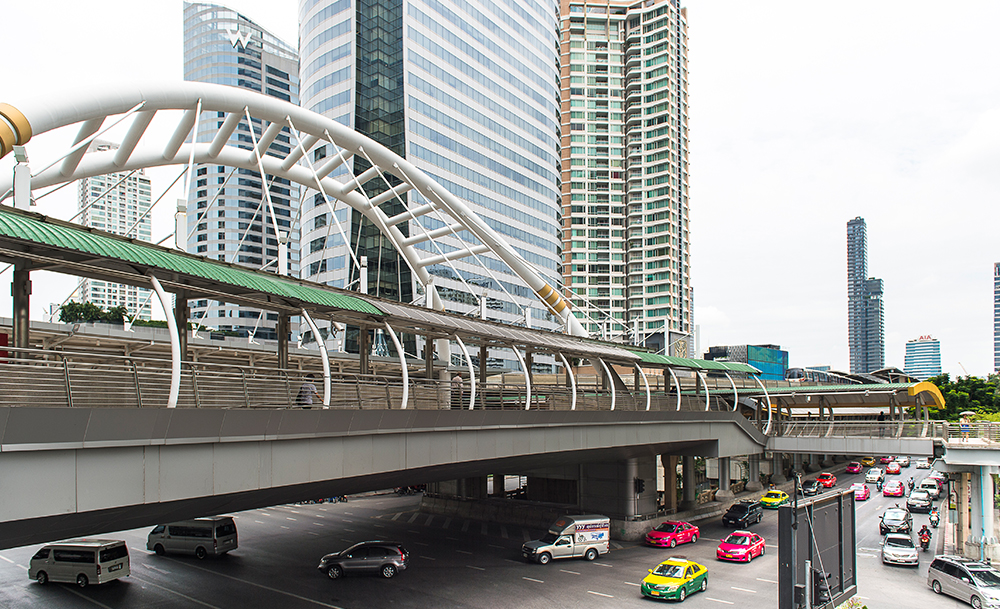 Neighborhood Guide: Should you live in Sathorn soi 10-12?