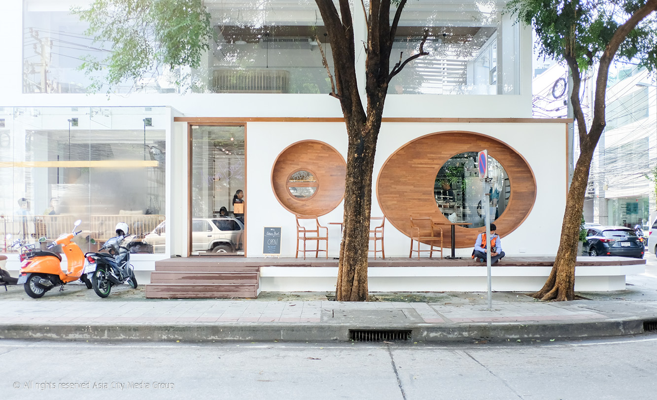 Holey Artisan Bakery