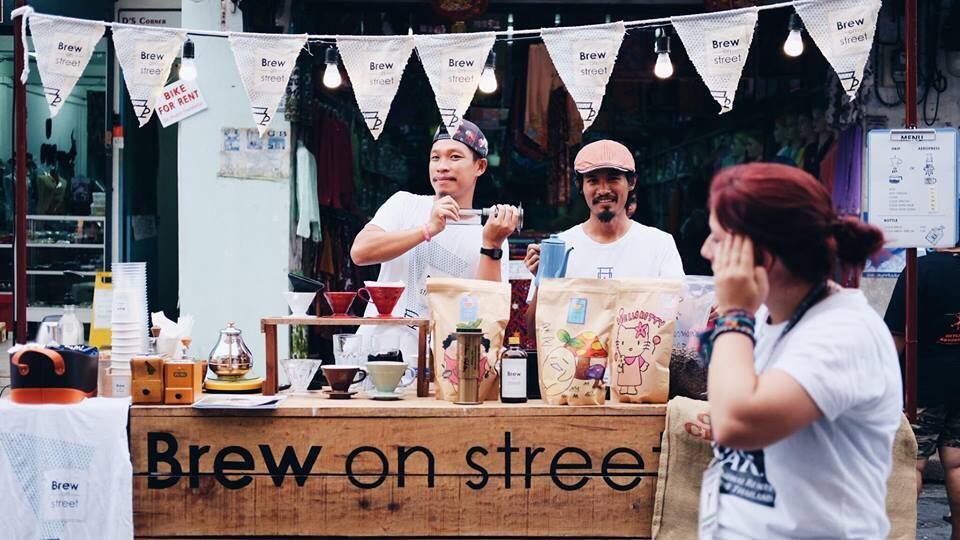 Phuket’s aeropress coffee champion hosts an event in Bangkok this month
