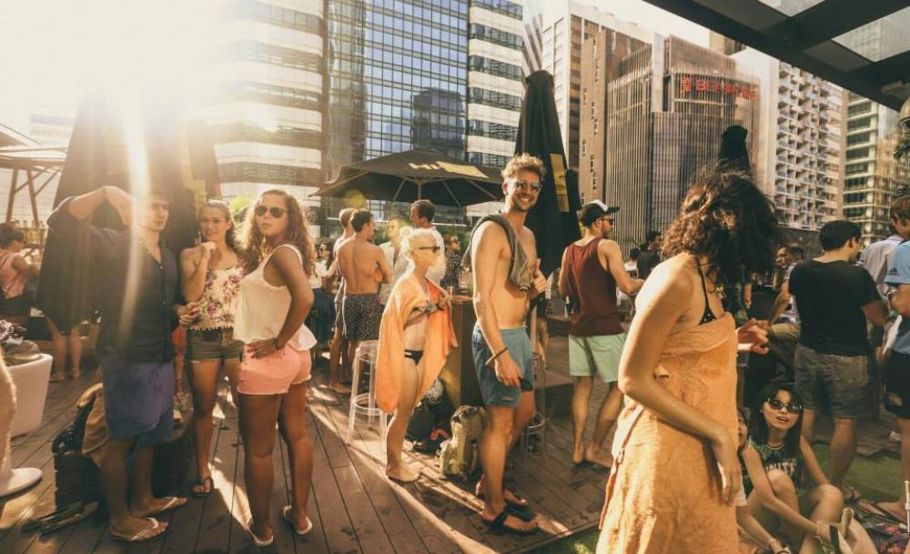 Not into NYE parties? Welcome 2017 with daytime drinking at these New Year’s Day alternatives