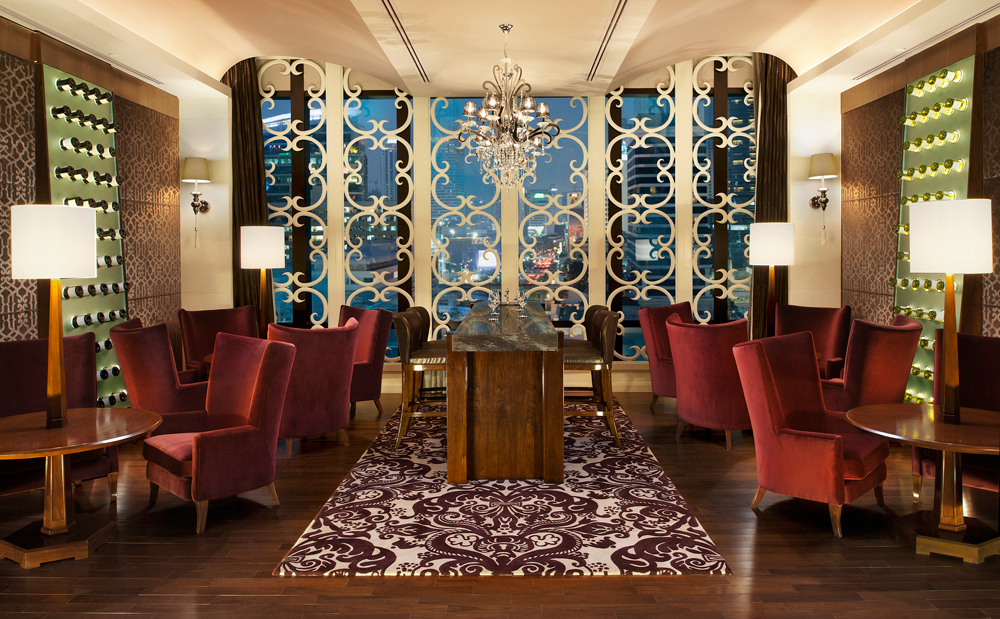St. Regis Bangkok is a new addition to Bangkok’s luxurious hotel scene