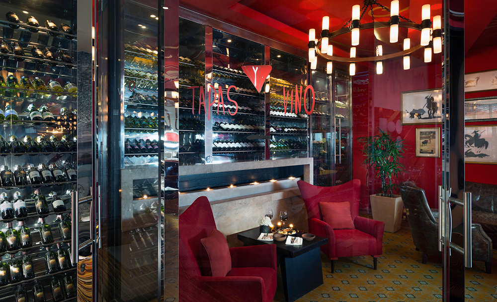 Tapas Y Vino