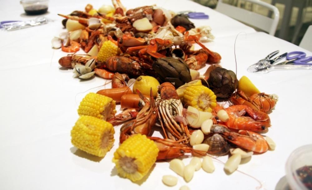 Embrace the summer with Singapore’s hottest Cajun restaurants*