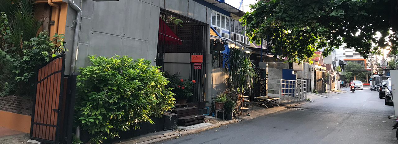 Welcome to Thonglor’s absolute coolest soi