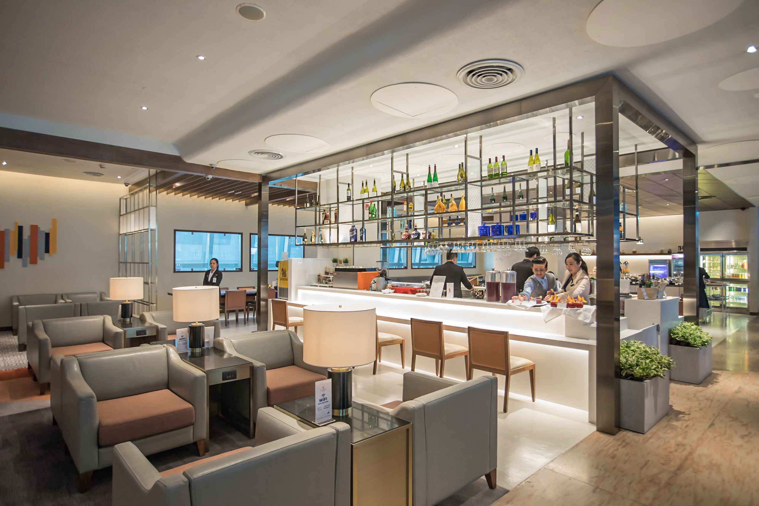 Inside Singapore Airlines’ sexy new lounge at Suvarnabhumi Airport