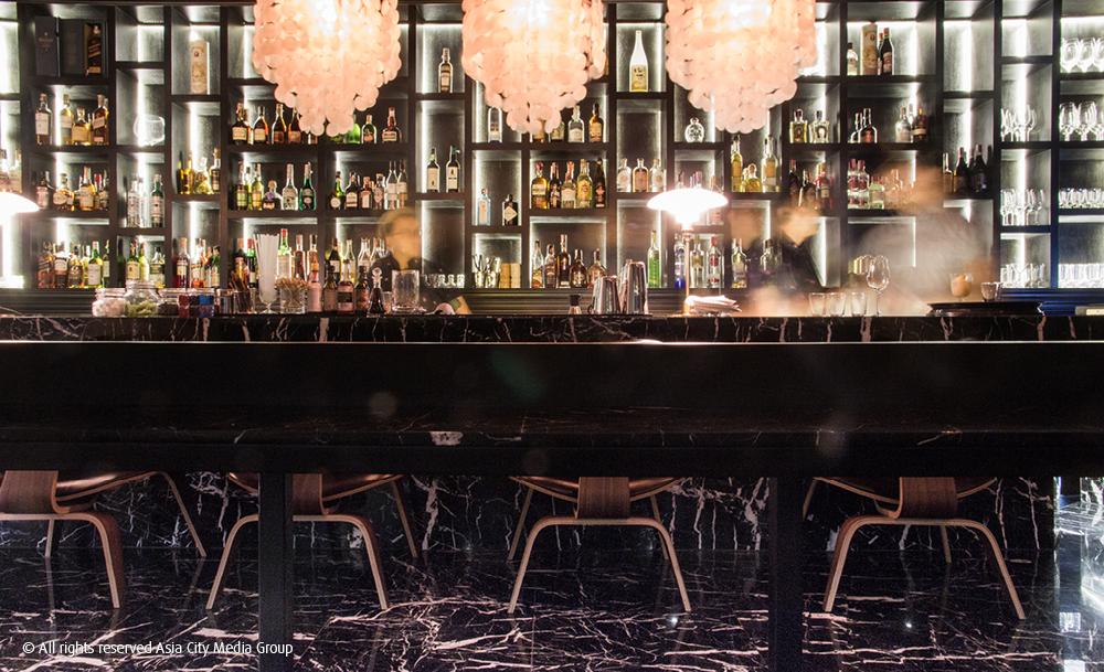 If you’re going to Bangkok, try these great cocktails that cost less than $12
