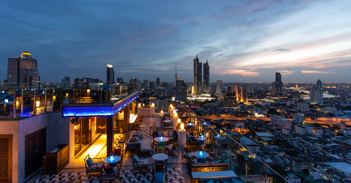 Yao Rooftop Bar