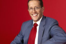 CNN host, Richard Quest