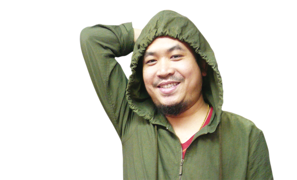 DJ Siam Thanachote Piensema