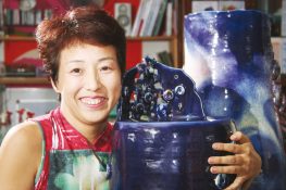 Pottery Teacher Kasumi Katagiri