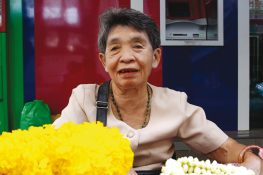 Puang Maalai Vendor Sahgnuansri Saekhu