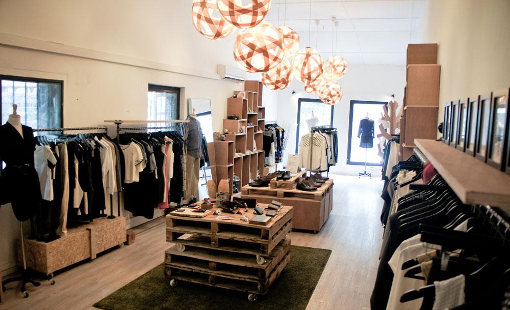 Threadbare & Squirrel’s annual “Squirrel Sale”