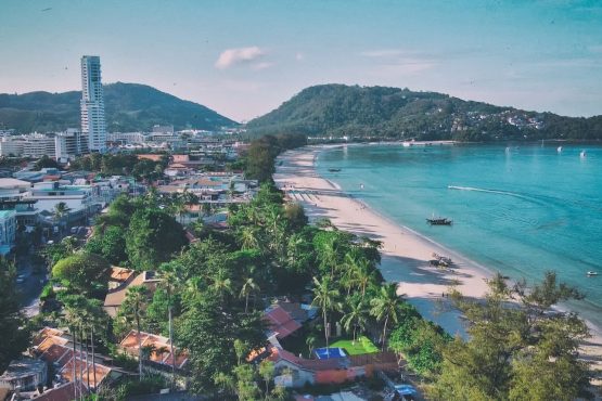Staying for the Weekend: 48 hours doing Phuket right
