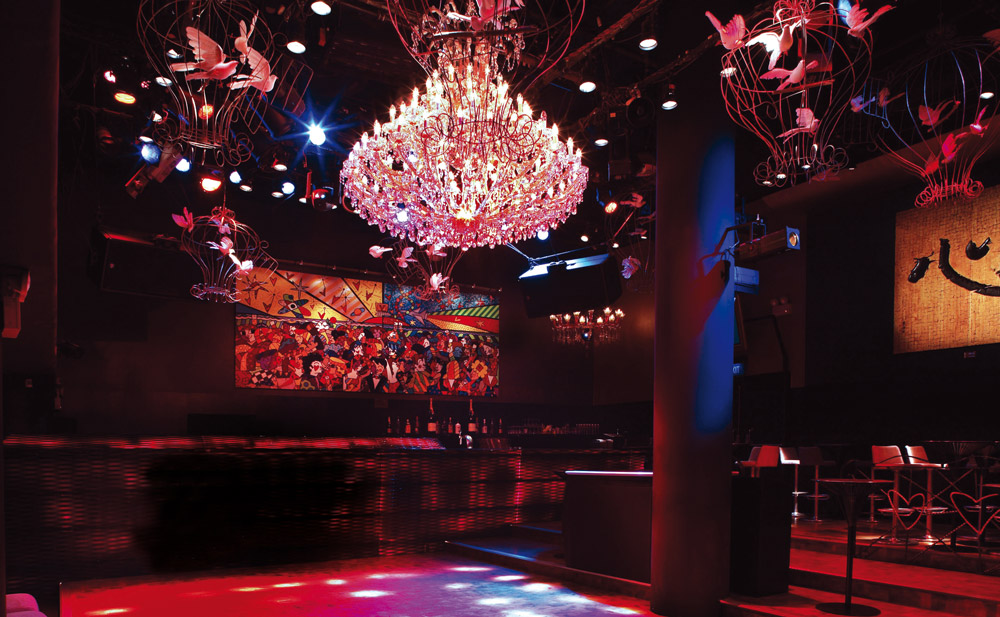 Niche Bars and Clubs