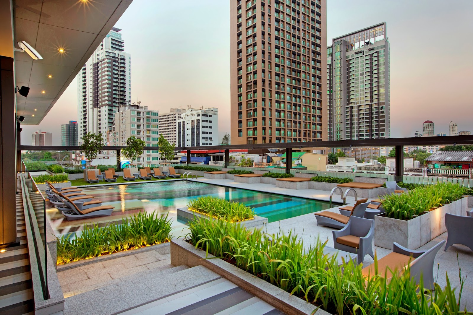 DoubleTree by Hilton Sukhumvit is at the heart of Phrom Phong’s shopping and dining renaissance