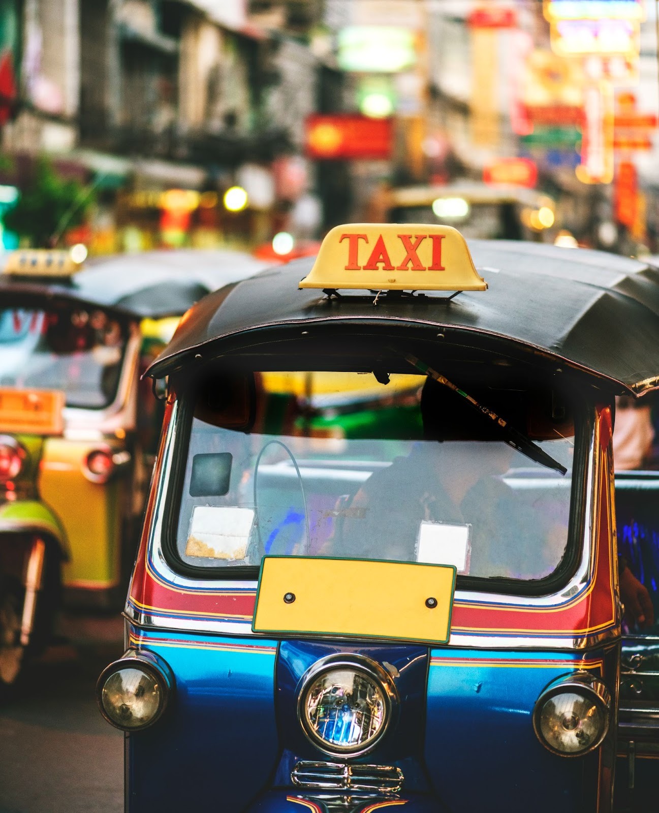 Staying for the Weekend: Asoke