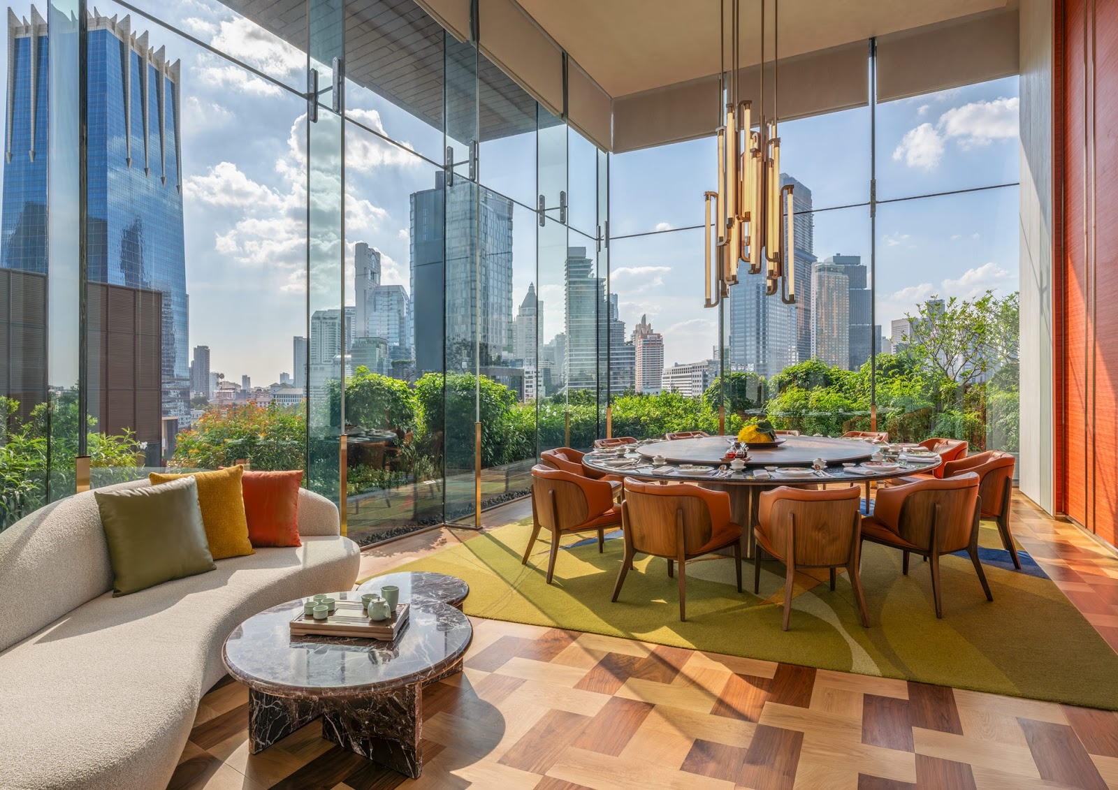 This is a new Chinese establishment in a beautiful setting at Andaz One Bangkok