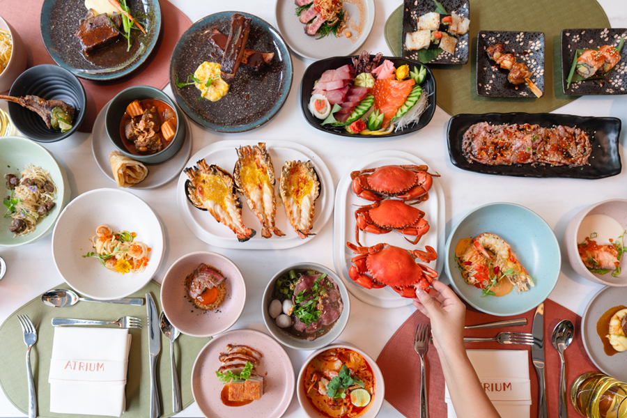 This upscale Thai-focused buffet in Nana is serving special indulgences with seafood and more